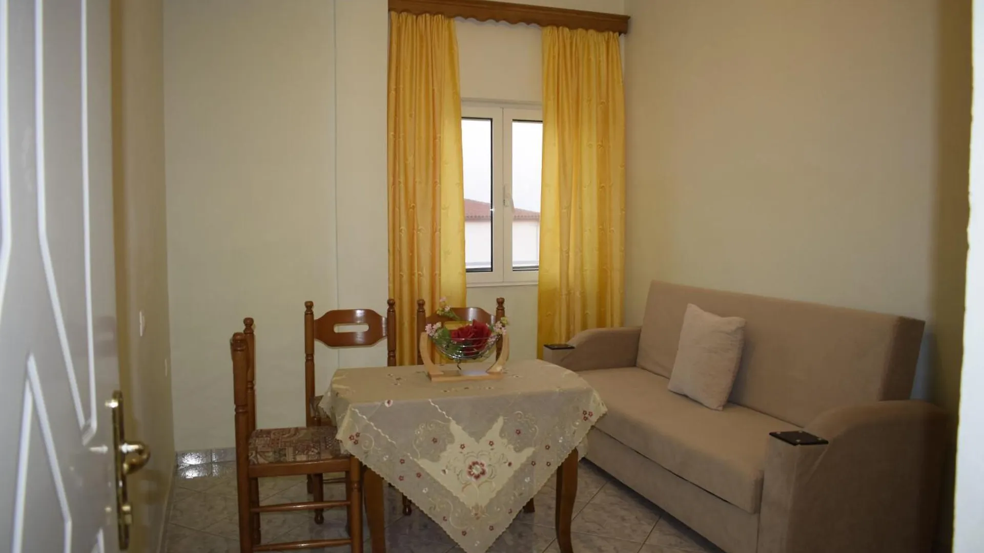 Isabela Apartments Sarande
