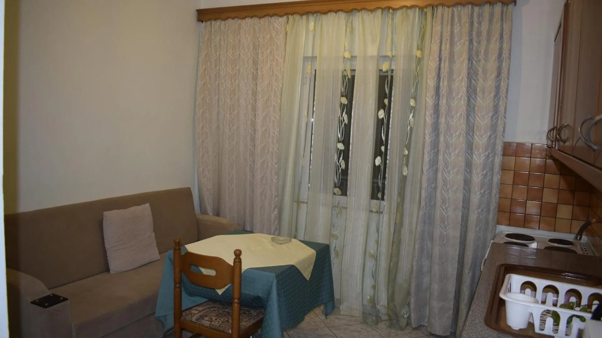 Isabela Apartments Sarande