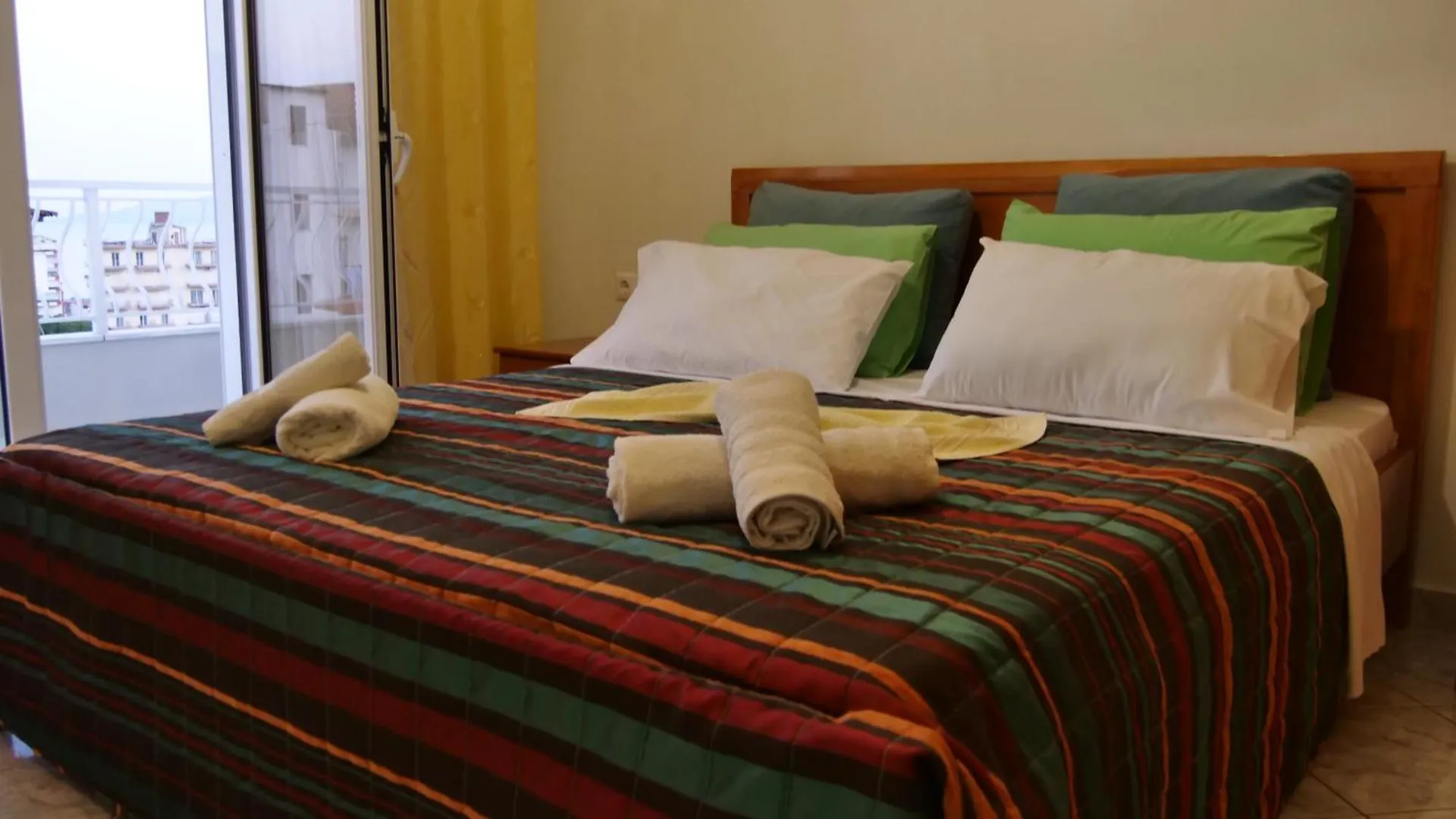 Isabela Apartments Sarande 0*,  Albania