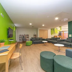 https://12-bed-flat-in-the-heart-of-the-old-town.edinburghhotelsuk.org