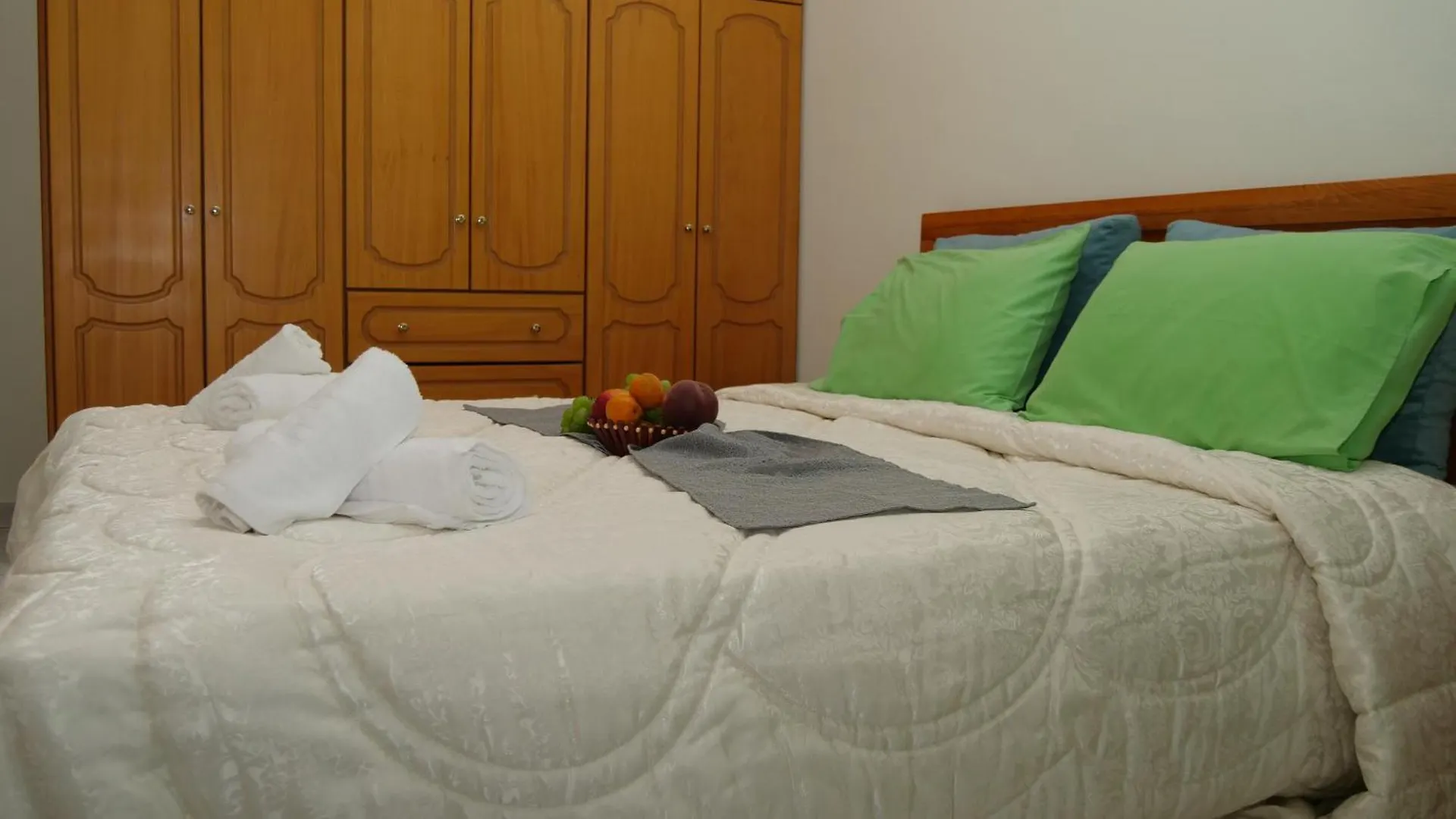 Isabela Apartments Sarandë